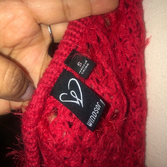 Beautiful  red chic sweater! Worn only once! - Picture 3 of 7